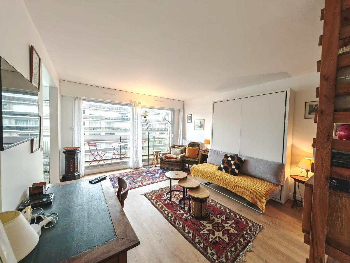Appartement Avec Balcon Et Parking A Paris Alesia Buitenkant foto